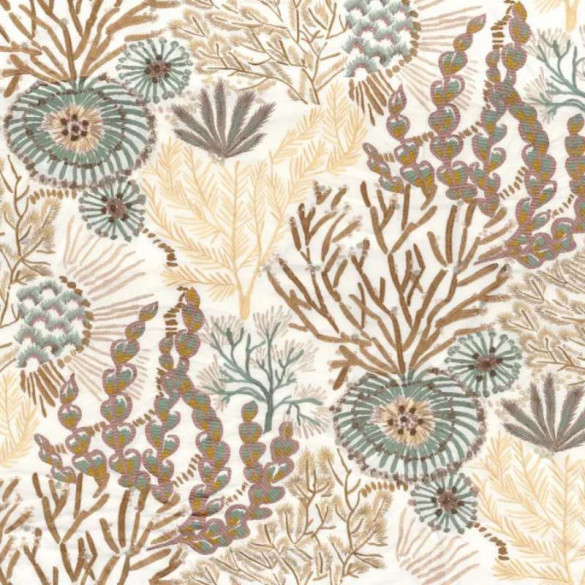 Tissu brodé Moana céladon vanille Casamance