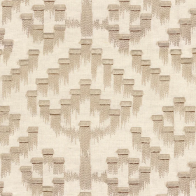 Tissu brodé Akame beige Casamance | Artapisserie.fr