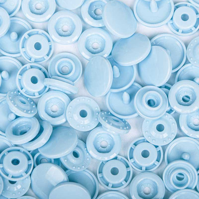 25 boutons pression sans couture bleu pastel 12,4 mm