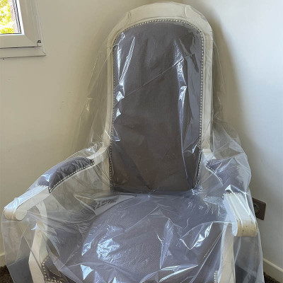 Housse plastique transparente de protection pour meubles 1,8 m x 1,4 m 