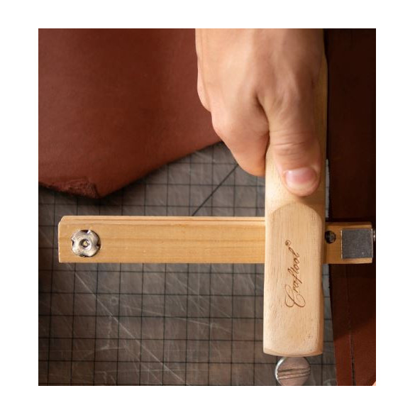 Coupe-lanières de cuir Craftool 3080